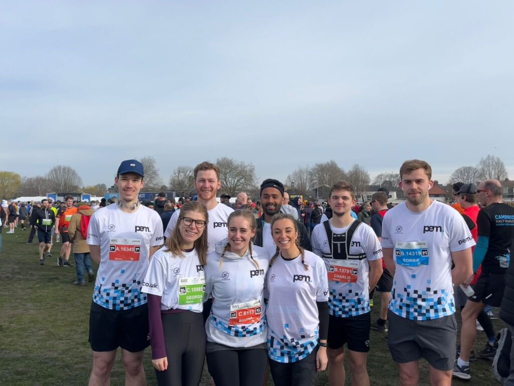 PEM group photo of 8 before Cambridge Half Marathon